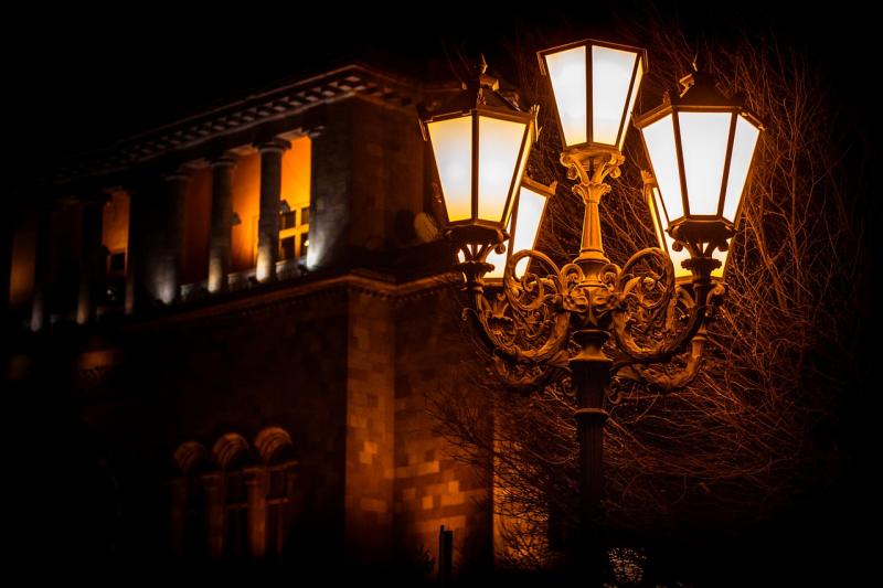 Transforme Seus Eventos Noturnos com a Biruta Iluminada: Seu Guia Completo