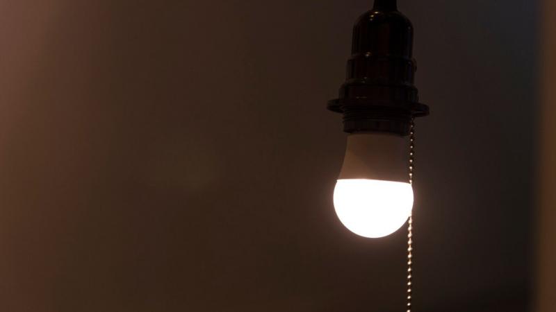 Lâmpada LED 5W: A Escolha Ideal para Iluminação Eficiente e Econômica